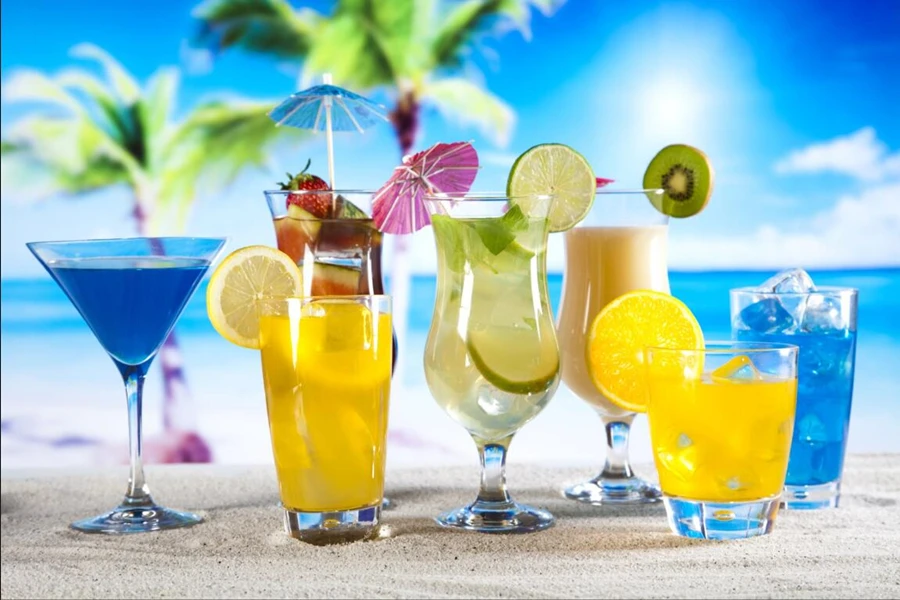 Настенные 3D обои с изображением напитков лимонов блюд в стиле Highball стеклянные