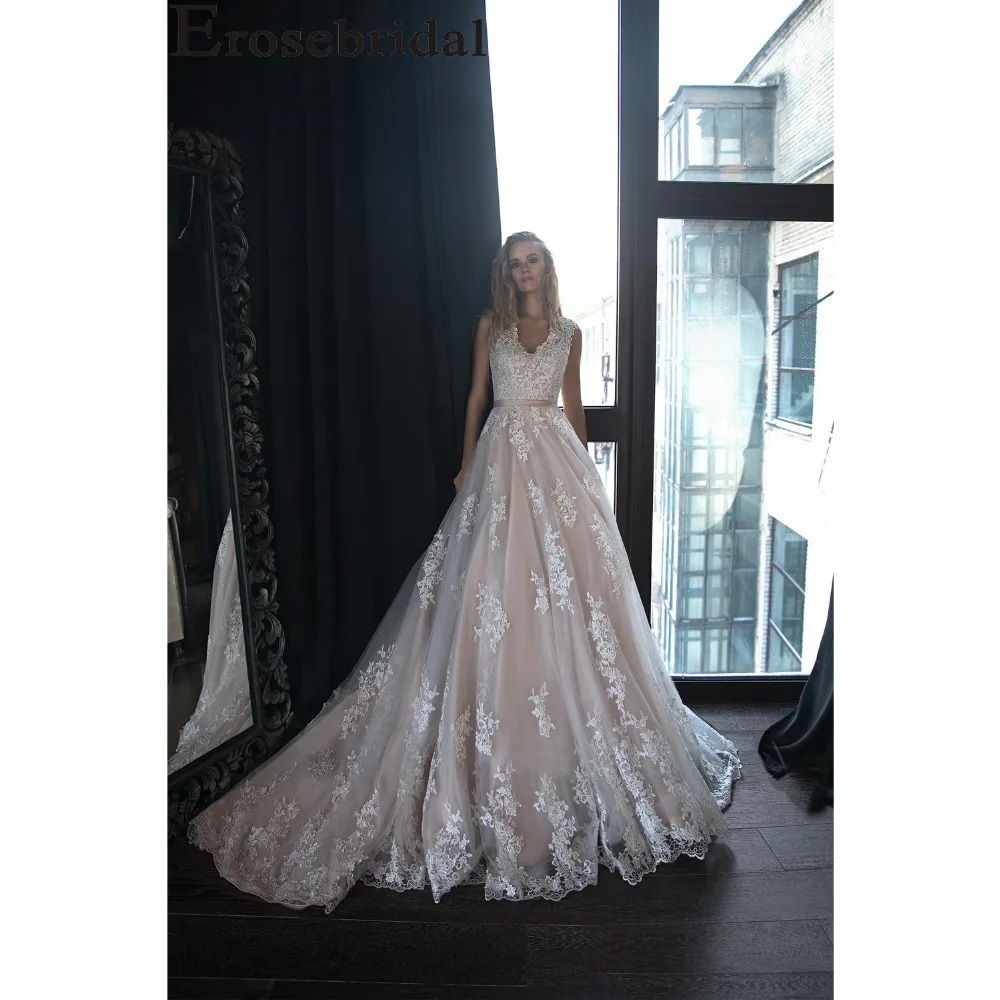 Кружевное платье Erosebridal с длинным шлейфом и кнопками на спине 2019|Свадебные