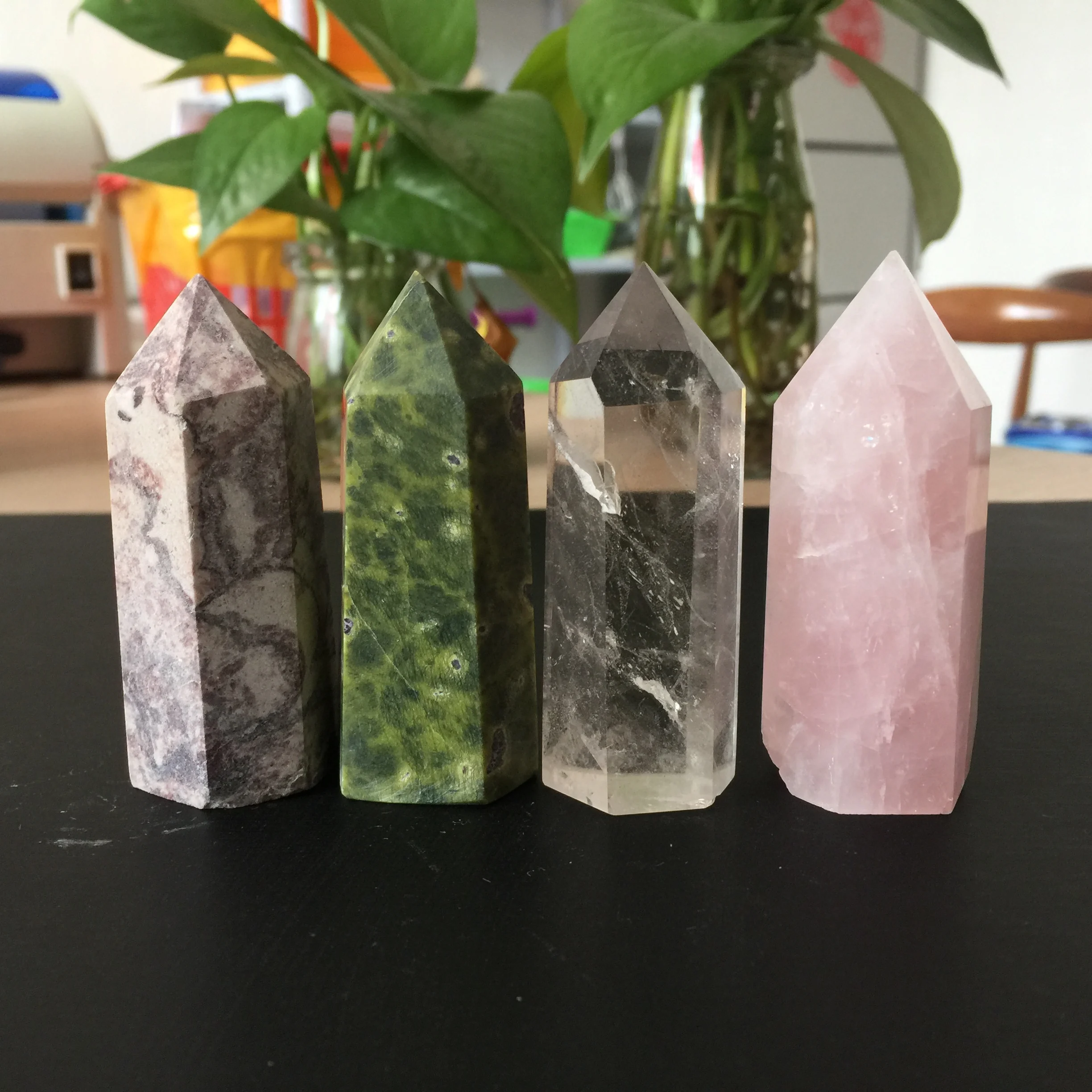 Комбинация целебная Хрустальная палочка Tasmanian Serpentine Rock Madagascar Pink Crystal китайский