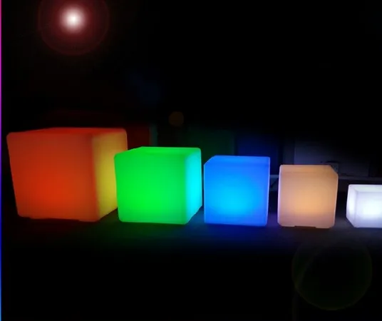 Beste 40 Cm 16 Inch Fabriek Cordless Waterdicht 16 Kleuren Veranderen Afstandsbediening Oplaadbare Led Cube Kruk Bar Stoel
