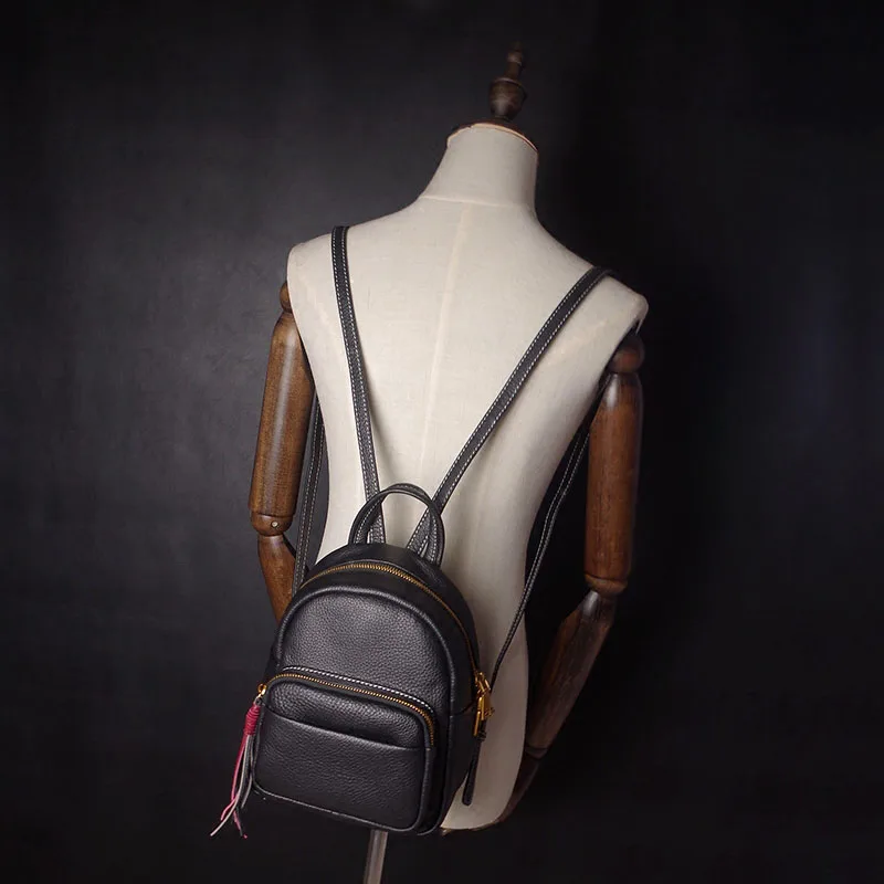 Кожаный мини рюкзак AETOO кожаная женская сумка на плечо с кисточками|leather mini