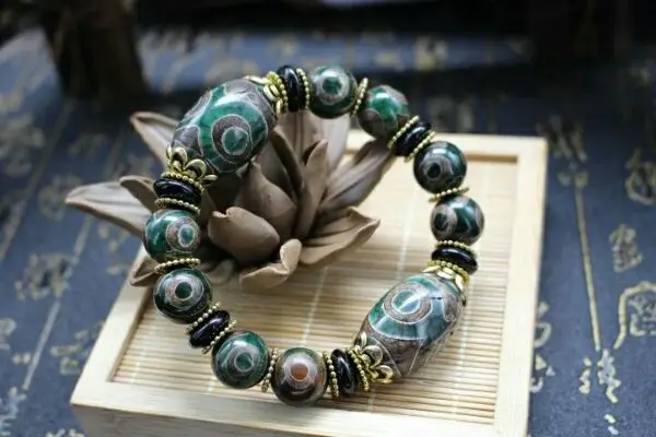 Браслет с бусинами для мужчин и женщин стильный Тибетский браслет тремя