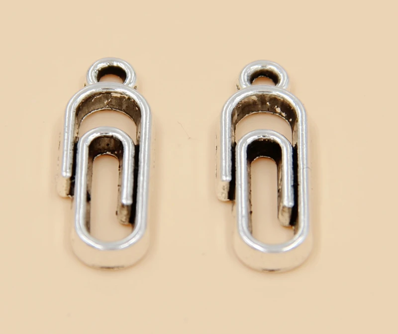 

Wholesale 70pcs Tibetan Silver Paper Clip Charms Pendants 19x7mm
