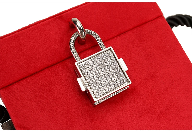 Красно черная длинная женская сумка клатч с бахромой и алмазным замком тоут