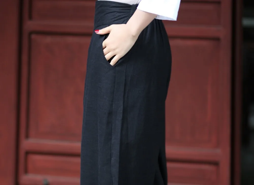 

Shanghai Story Women's Linen Chinese Traditional Trousers Elastic Waistband Wide Leg Capri Pants 3 Color