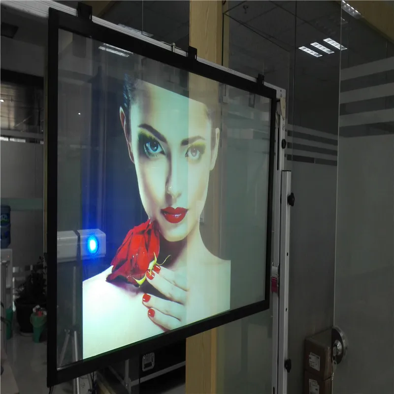 

1.52x4m Self Adhesive Transparent holigraphic Rear Projection Film
