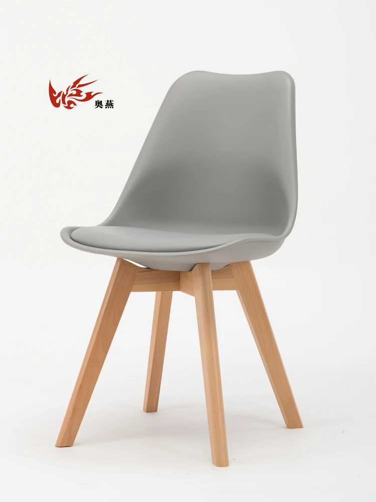 Модный скандинавский тканевый обеденный стул из цельной древесины кофейный