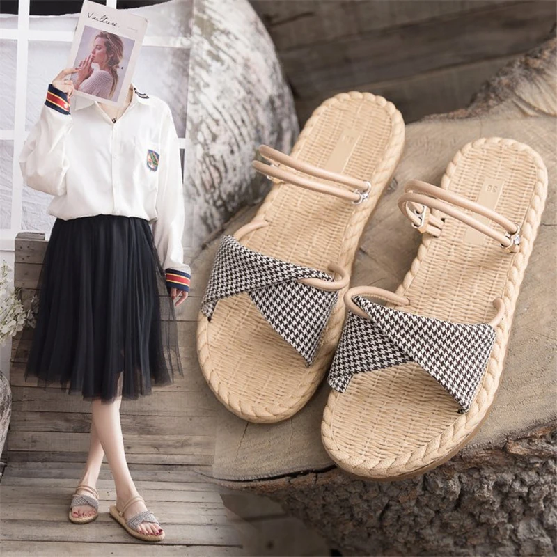 Тапочки женская одежда лето 2019 новые модные сандалии с мягкой подошвой из