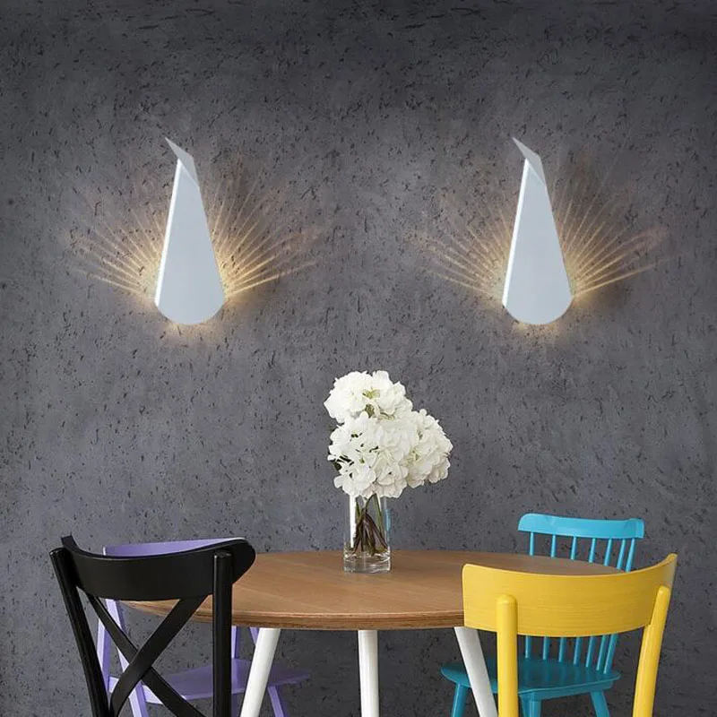 L Nordic simple modern bedroom bedside wall lamp peacock creative personality aisle TV background led lamps | Лампы и освещение