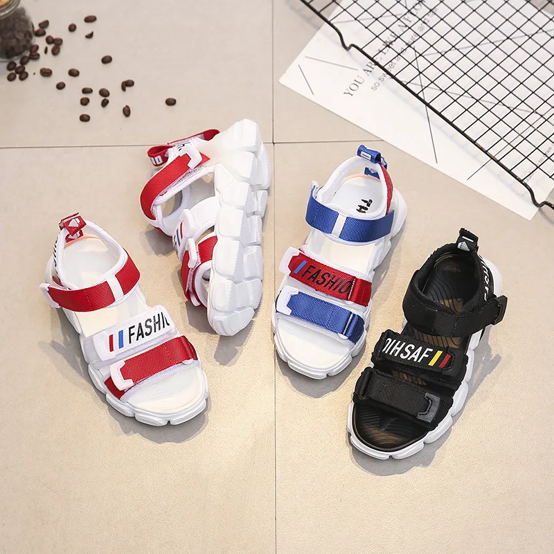 2020 лето для мальчиков и девочек модные пляжные сандалии в форме сердца Обувь