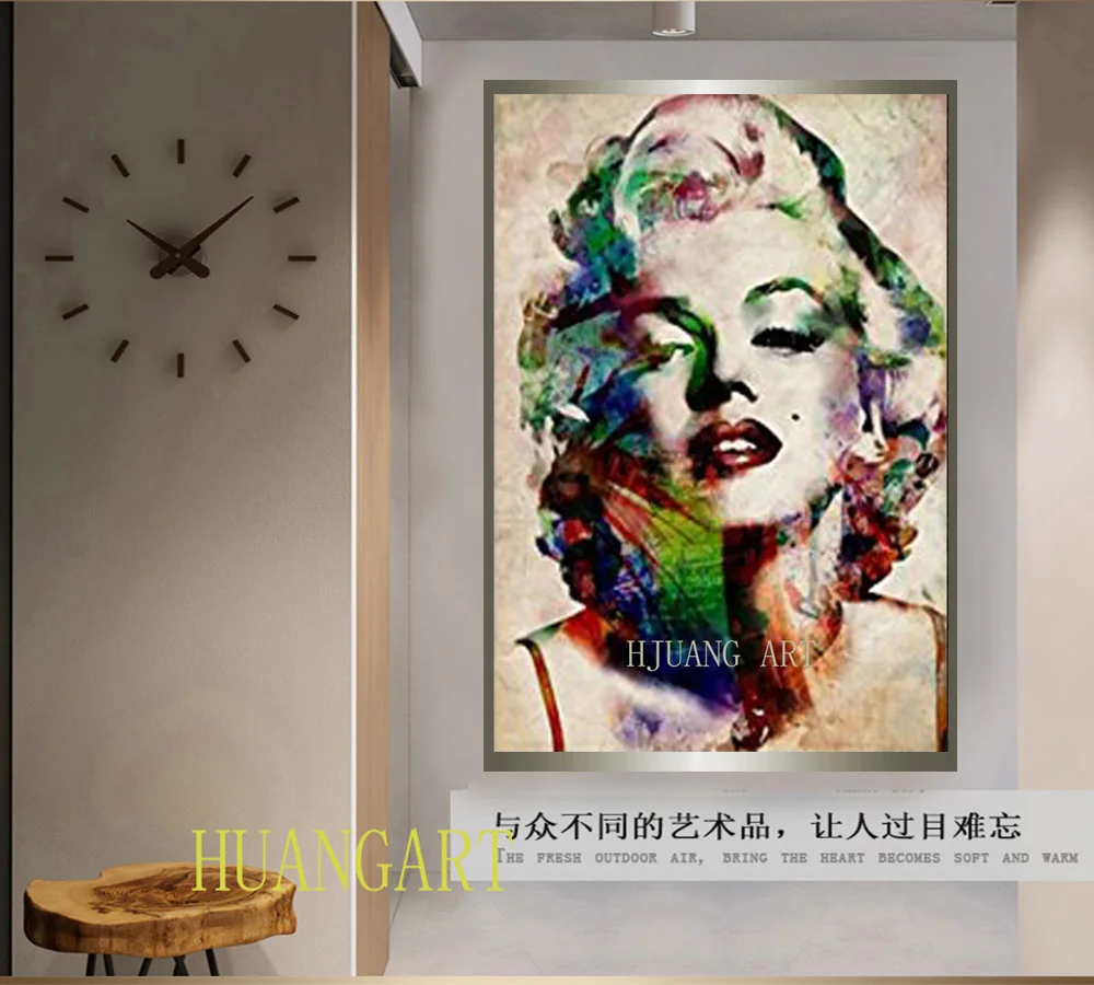 Портрет Мэрилин Монро из современных и контрастных сидений стены для дивана