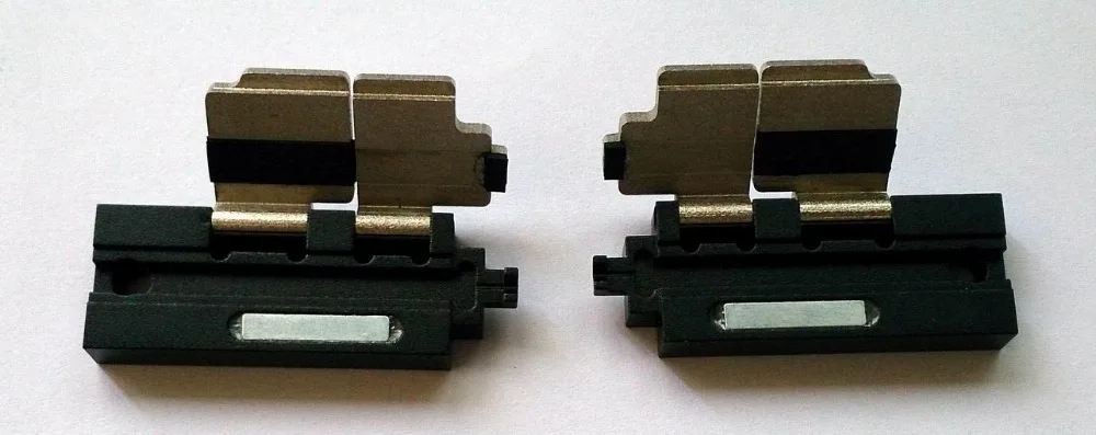 Fiber Holder For Fiber Fusion Splicer FITEL S178 S178A S179 S153 S123C  For FTTH Leather Cable Clamp A Pair