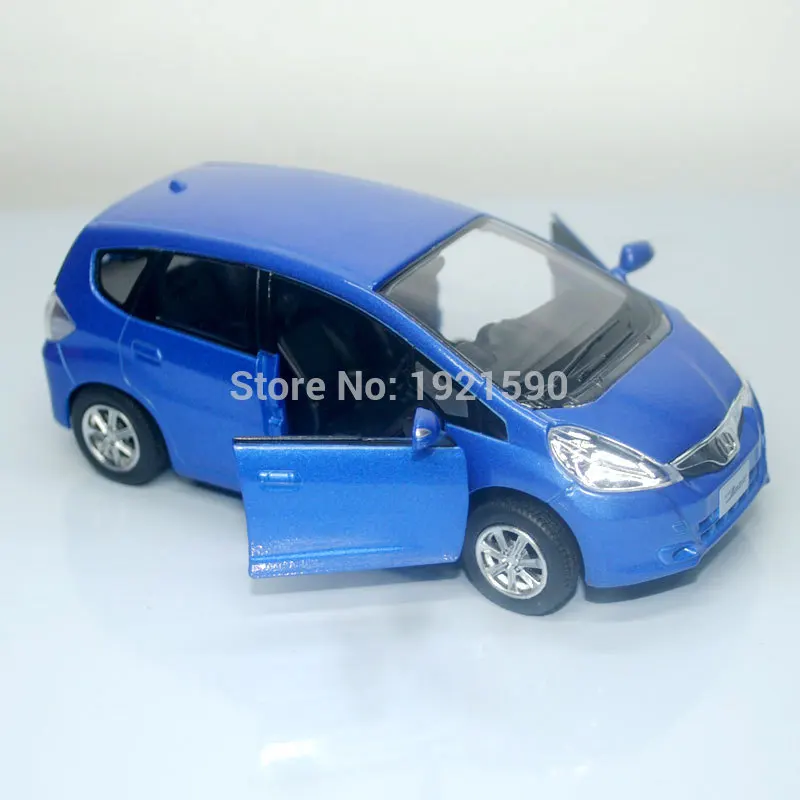 Абсолютно новые детские игрушки UNI 1/36 HONDA FIT литые под давлением металлические