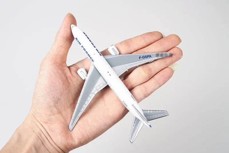 Франция Air B777 Airways Boeing модель самолета 13 см игрушка из сплава металла 777 Airlines самолет с колесами коллекция подарочных игрушек