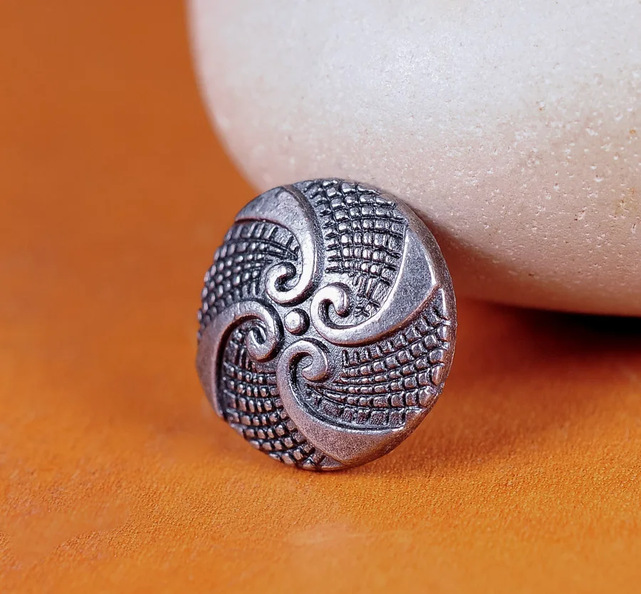 

30X серебряный узор Быстрая заклепка Шпильки кожевенное Ремесло Декор для браслетов для сумок ремни