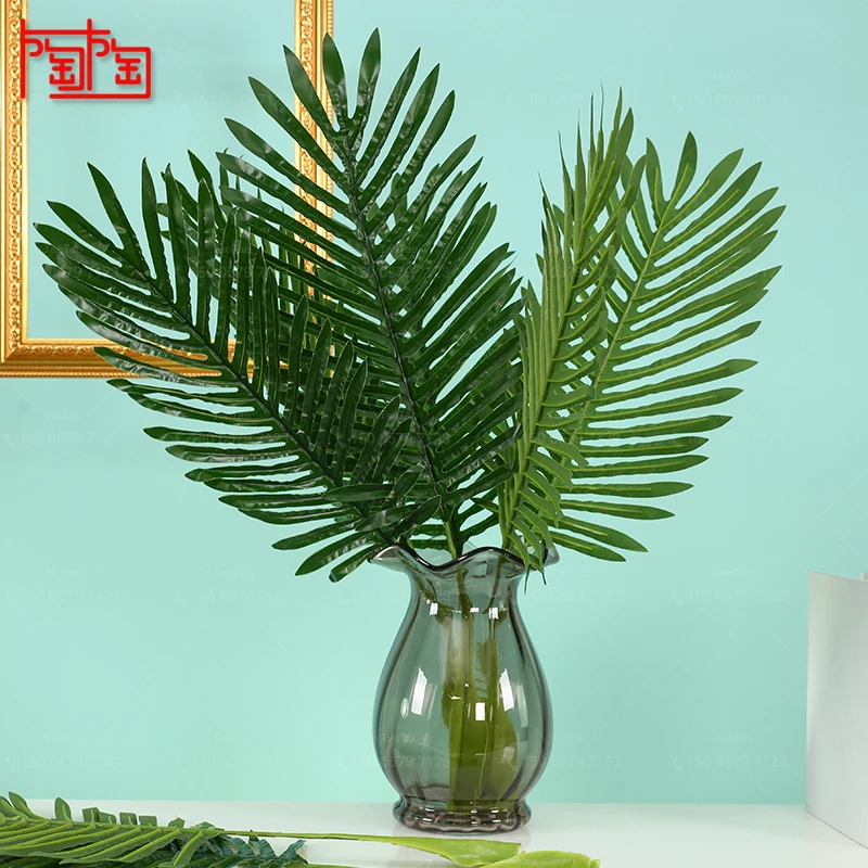 Искусственные пальмы Monstera зеленые пластиковые для самостоятельного украшения