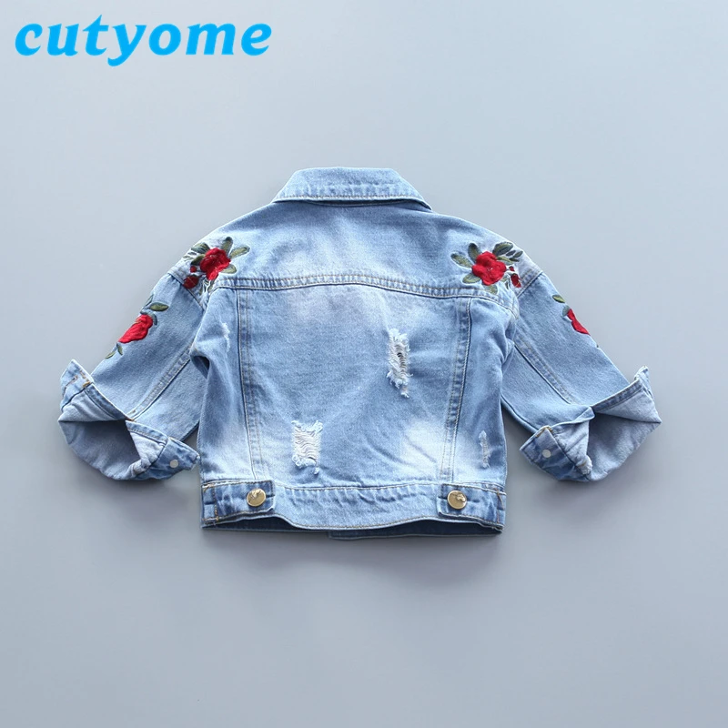 Cutyome весенние детские джинсы куртка для маленьких девочек мода Роза, вышивка Цветочная бомбер Блейзер Осень малышей детские джинсовые пальт