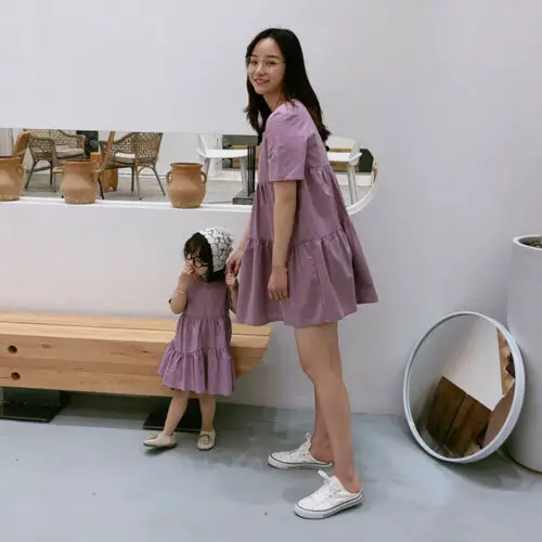 Новое модное платье для мамы и дочки однотонные Цвет пачка девочек мягкая