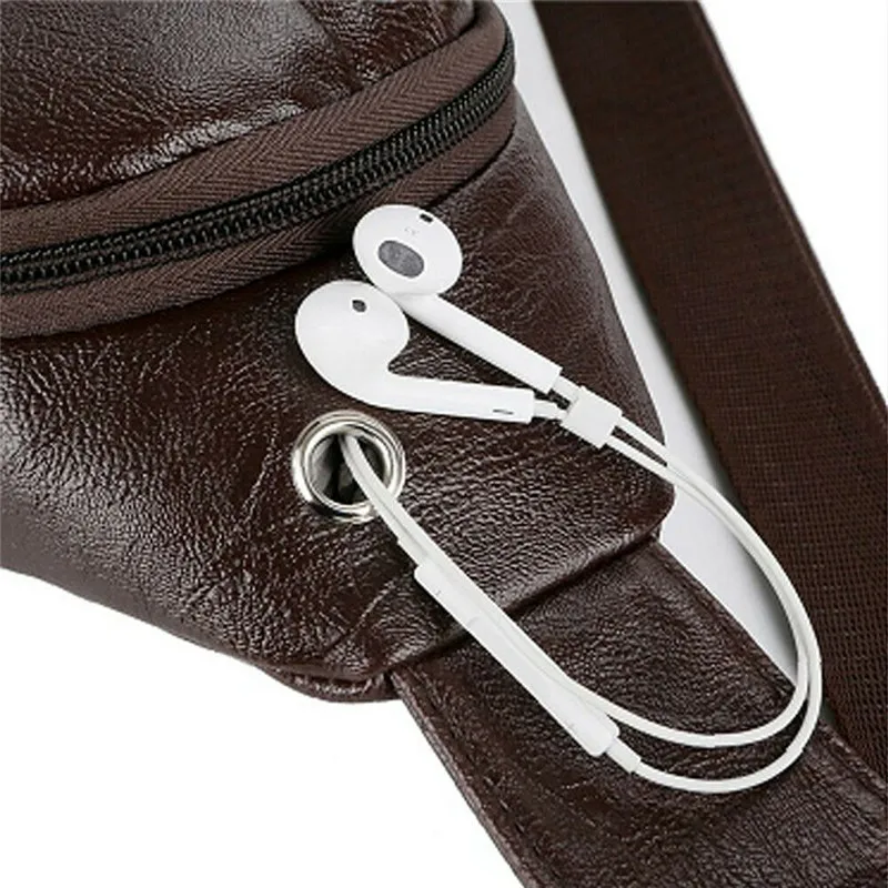 Мужская нагрудная сумка USFashion из искусственной кожи на молнии с usb зарядкой для