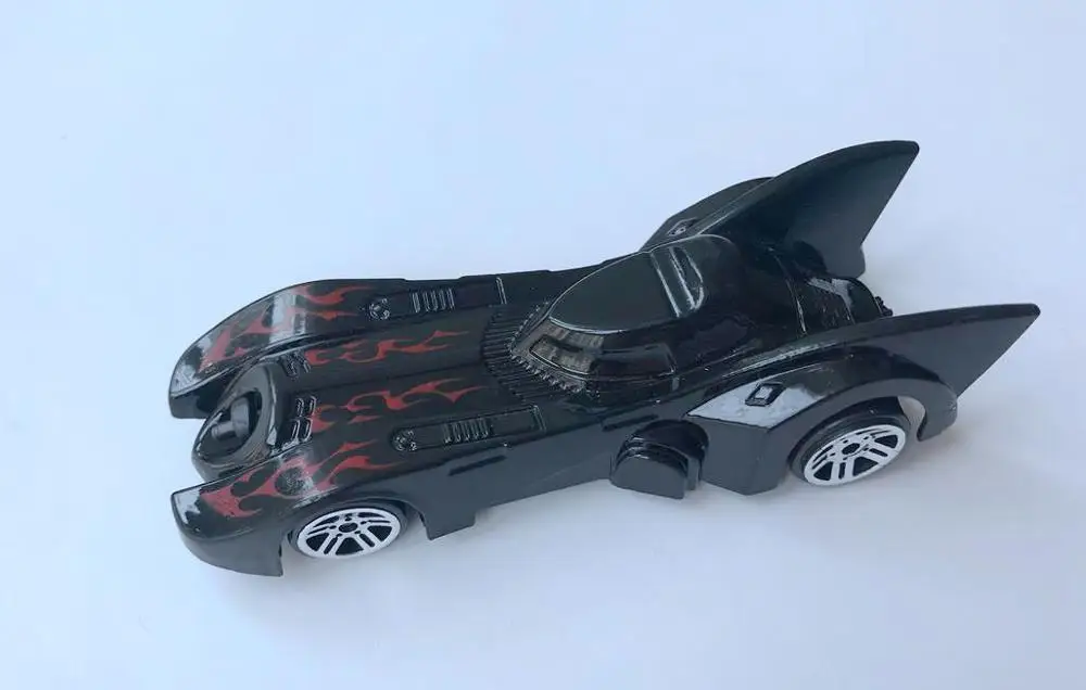 1 pcs 1 шт. модель автомобиля 1: 64 металлических сплавов супер герой Бэтмен черный мотоцикл гоночный боевой автомобиль Детский подарок игрушка - Цвет: 1 pcs