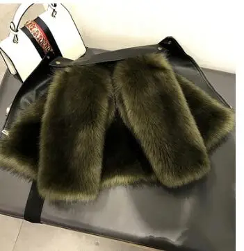 army green Новая осенне-зимняя одежда для всей семьи, Одинаковая одежда для мамы и дочки в семейном стиле, куртка из искусственной кожи для мотоцикла с мехом - Цвет: army green