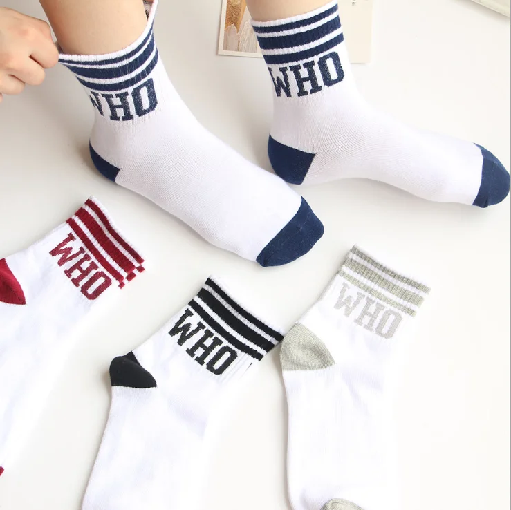 4 Шт. Новый Женщины/Мужчины Хлопок Короткие Носки Зимой и Осенью Мода Полосой