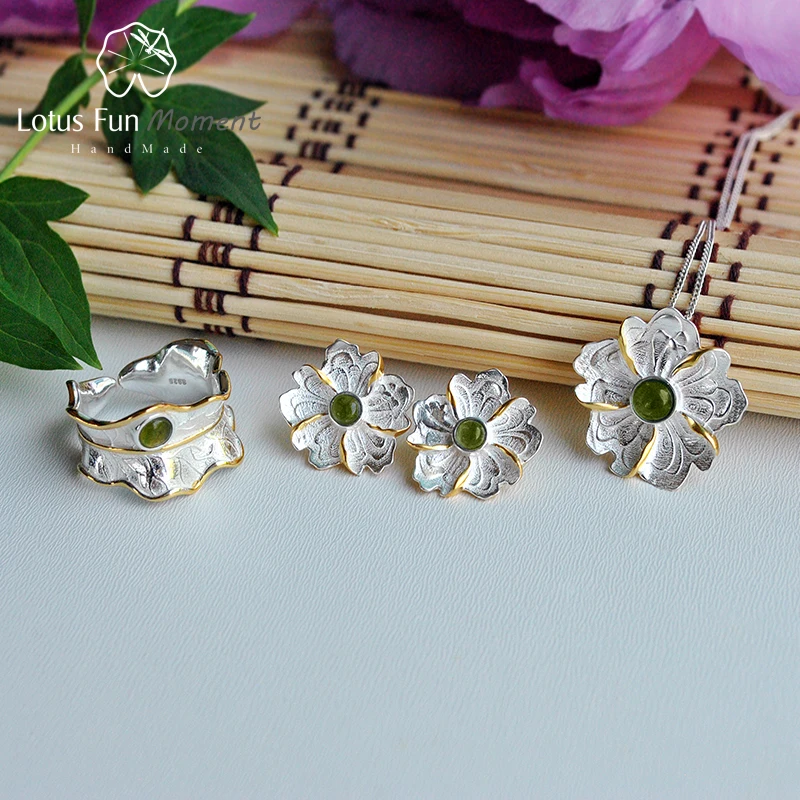 

Lotus Fun Moment Real 925 Sterling Silver Natural Stone Original Handmade Fashion Peony Flower Jewelry Set for Women Brincos