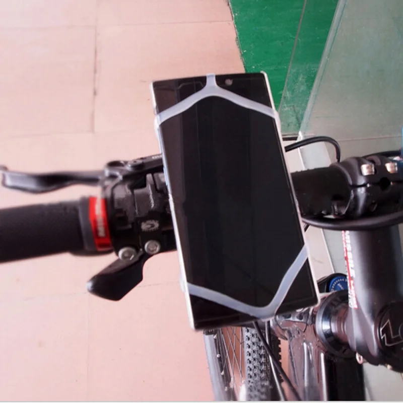 Универсальный держатель для телефона пластиковый на руль мотоцикла велосипеда