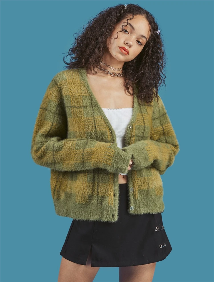 Винтажный синтетический норковый кашемировый свитер для женщин Harajuku Lazy style однобортный Женский пушистый вязаный кардиган в клетку с v-образным вырезом