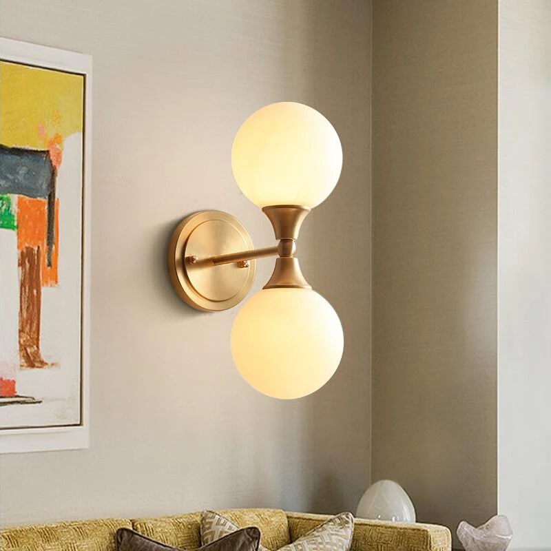 Настенный светильник в скандинавском стиле со стеклянными шариками медный