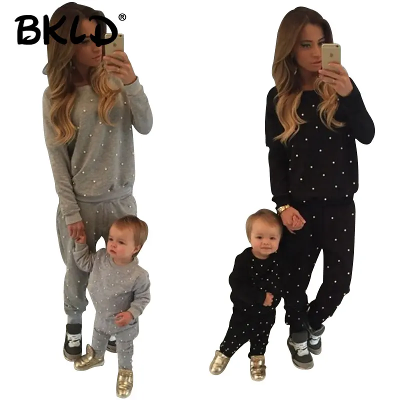 

BKLD Hot Sale 2018 Autumn Casual New Solid Suits Women Tracksuits Fashion O-Neck Long Sleeves 2PCS Women Sets Without Baby Set