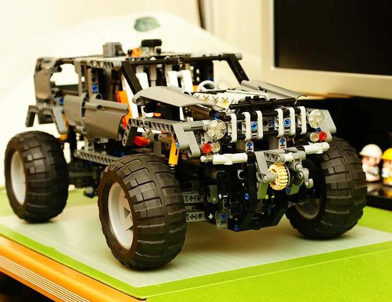 В наличии 20030 Technic Ultimate серия внедорожников совместимые 8297 строительные блоки 1132