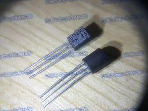 100PCS/LOT BT149D BT149G BT149 TO92 Thyristors logic level 0.8A, 600V (400V), SCR,