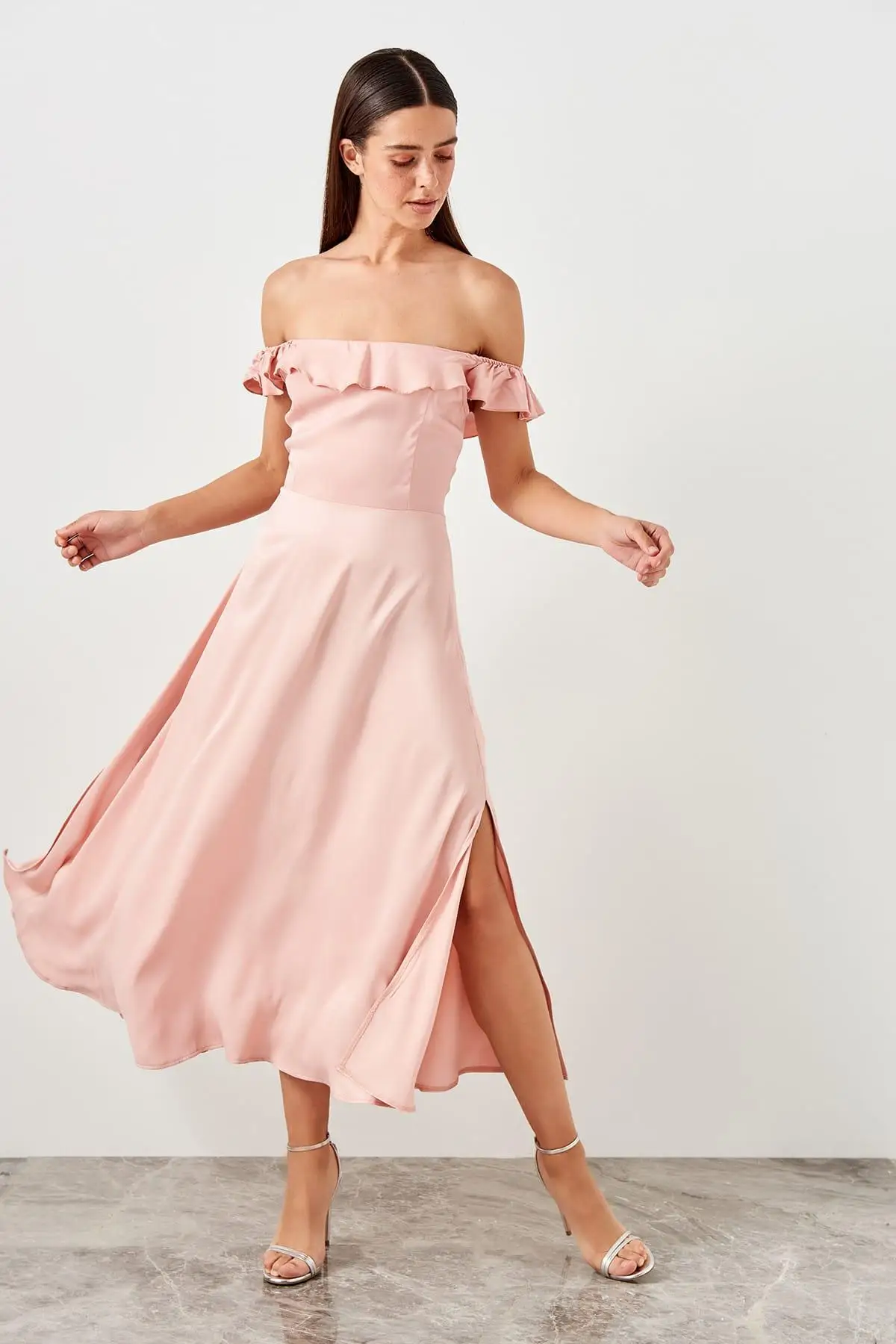 Платье с воротником-кармен TWOSS19XM0302 | Женская одежда