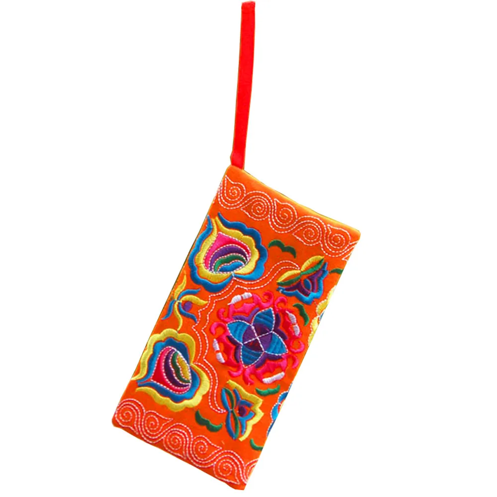 Женская сумочка клатч с вышивкой ручной работы в этническом стиле винтажный