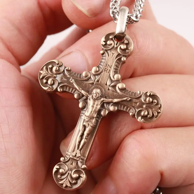 

H62 Brass Men's Jusus Christ Religious Crucifix Pendant 24 Inch Chain Cross