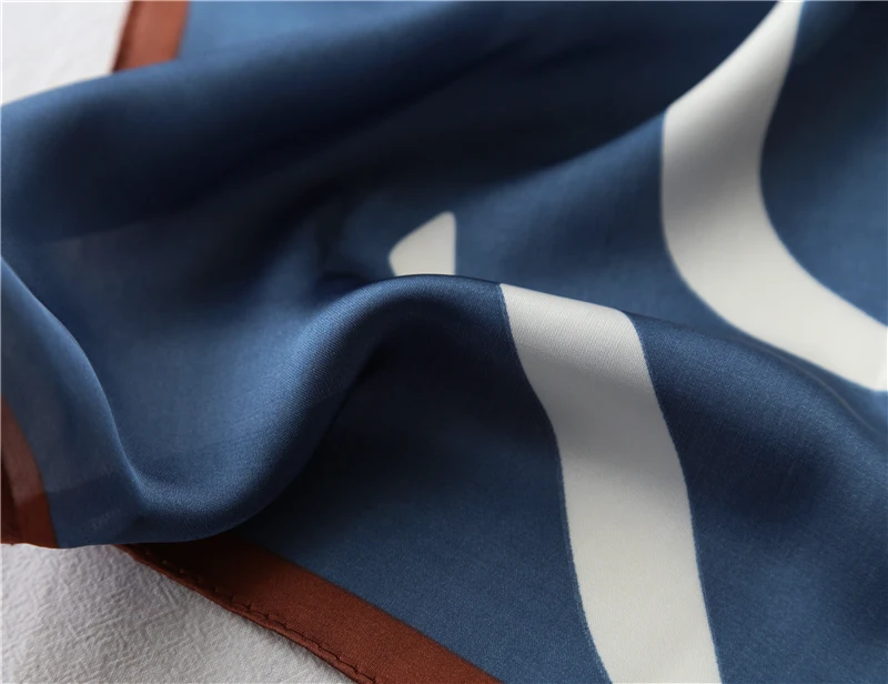 Дизайн, бандана с буквенным принтом, квадратный шарф для женщин, модный платок для волос, женская сумка, платок для женщин