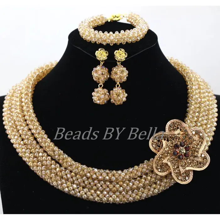 Комплект индийских ювелирных изделий ручной работы цвета шампанского золотого в