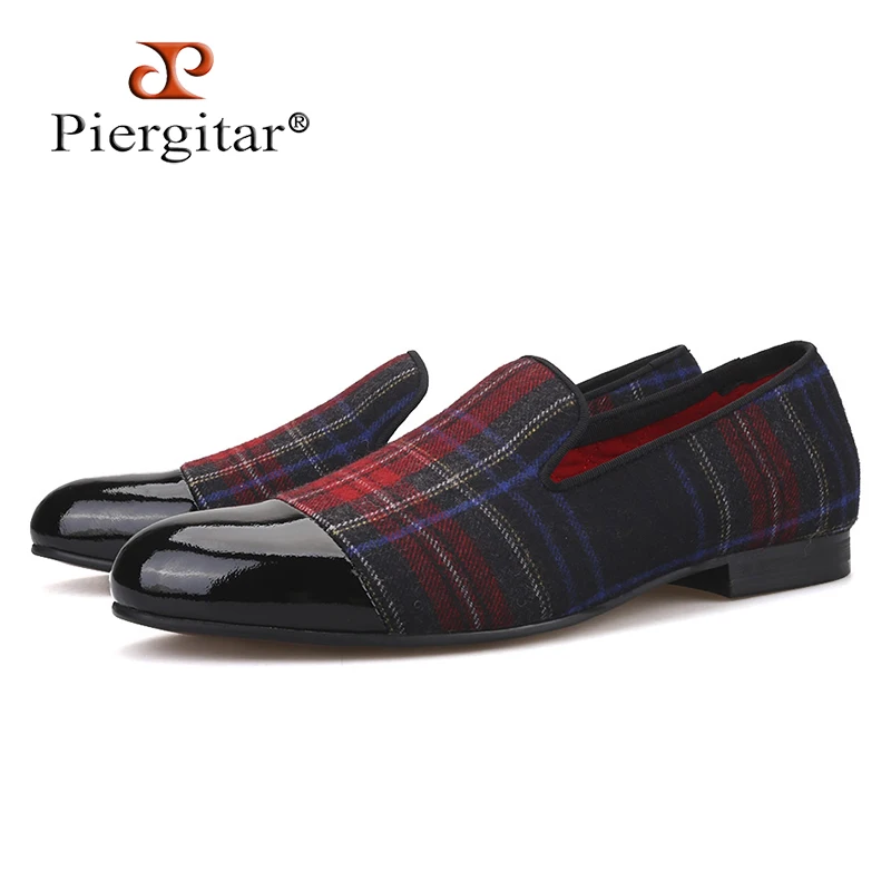 

Piergitar новые мужские лоферы ручной работы с рисунком в клетку и черным кожаным носком для свадьбы Вечерние Слипоны мужские курительные Тапоч...