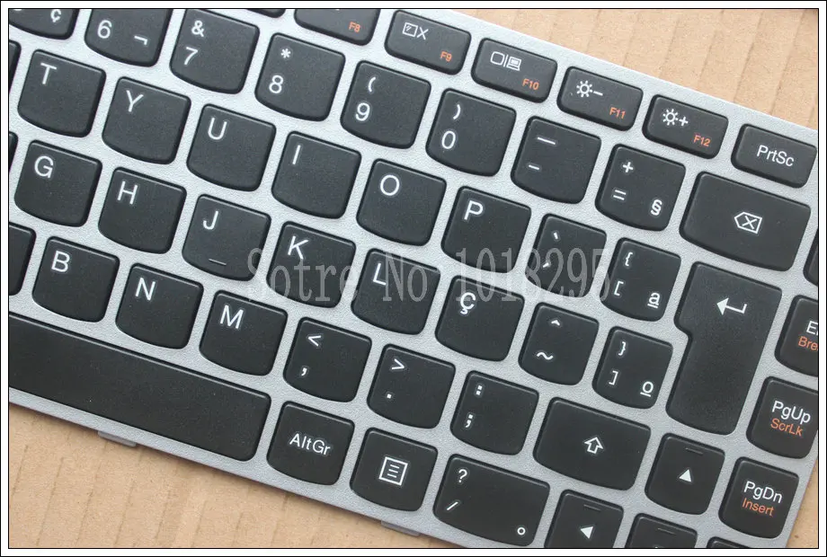 

New BR Laptop Keyboard for Lenovo 25215115 MP-13P86PA-6861 PK130TG1B28 T5G1-BZ Brazil Silver border Keyboard