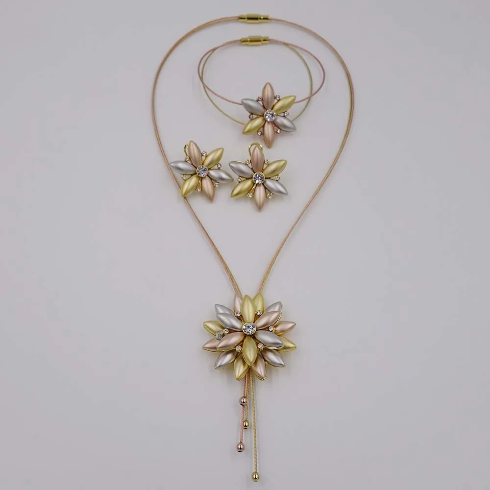 Романтические Ювелирные наборы для женщин колье серьги Кулон вечеринки