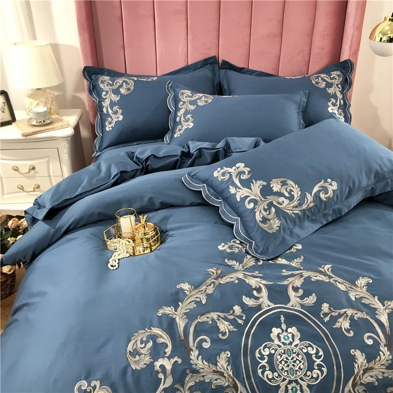Роскошный комплект постельного белья из египетского хлопка с золотой