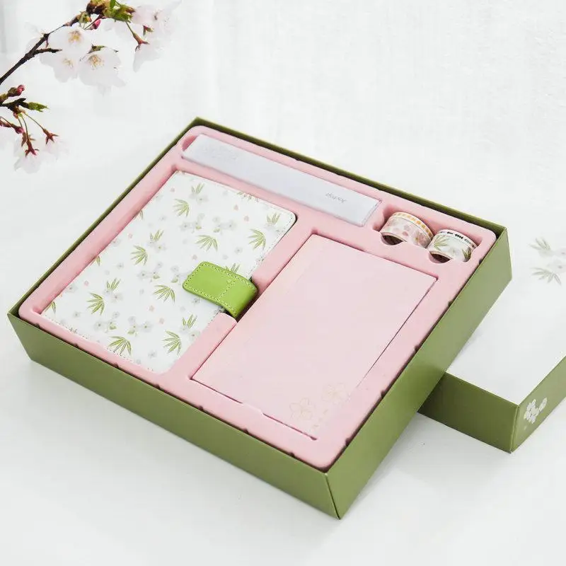A5 Hard Cover Leather Gift Box Set Notebook Handbook Cute Journal Diary Notepad Schedule Planner Notebook for School D40