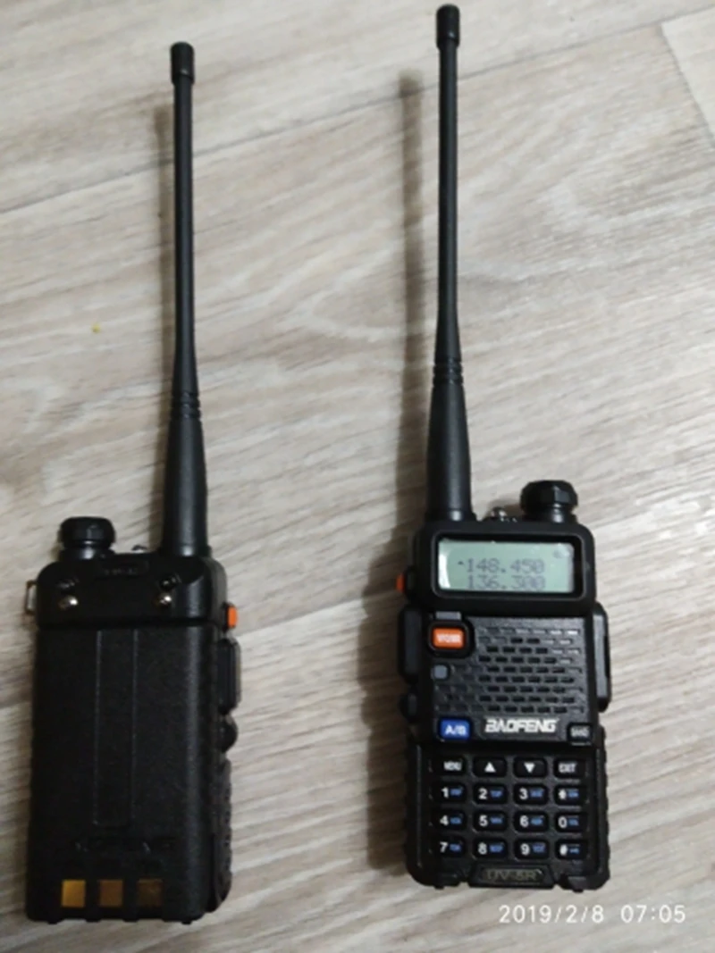 Baufeng UV-5R радио UV5R walkie talkie радиоприемник двухдиапазонный 136-174mhz 400-520mhz 5W walkie talkie наружный радиоприемник