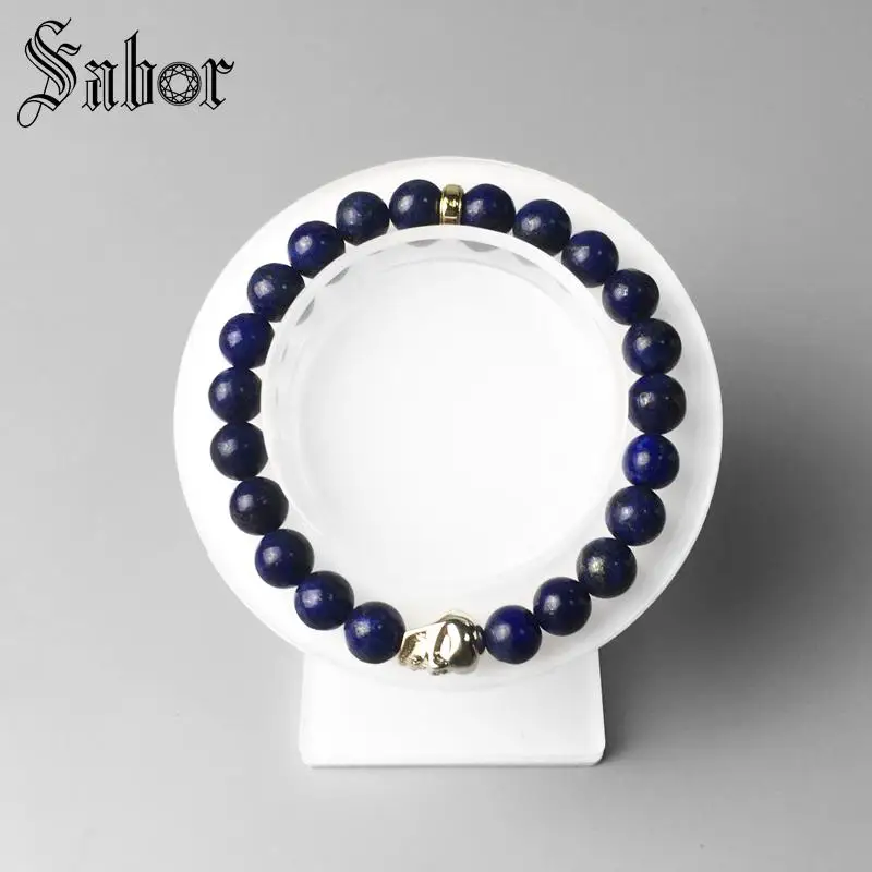 Браслет мужской с черепом и 8 мм Лазуритом Модная бижутерия серебристого цвета в