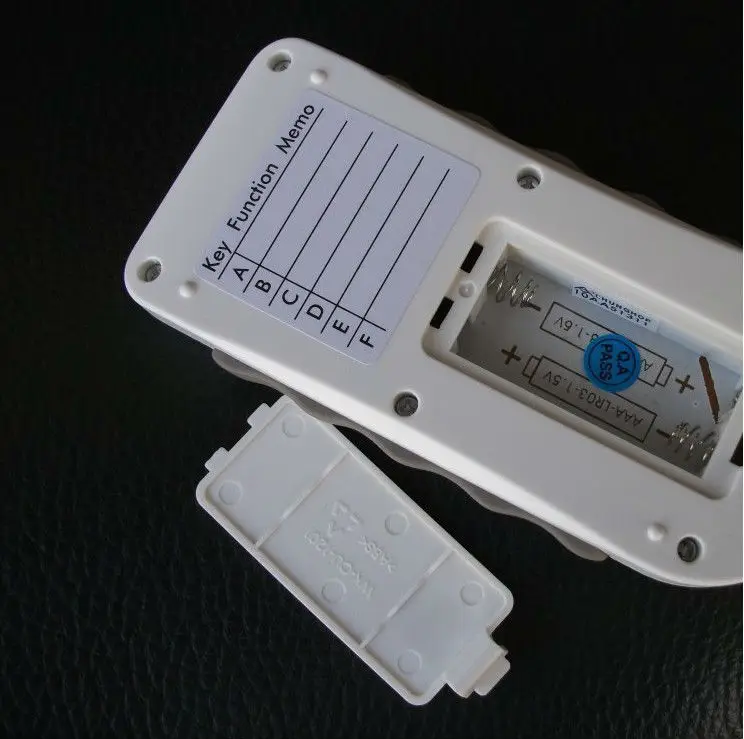 НОВЫЙ Chunghop L102 2 3xaaa батареи TV/SAT/DVD/CBL/DVB-T/CD/AMP/VCR/ПРИВЕТ-FI/LD/TUNER Сочетание обучения
