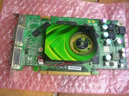 Игровая выделенная видеокарта GF 7900GS PCI-E 256M DDR3