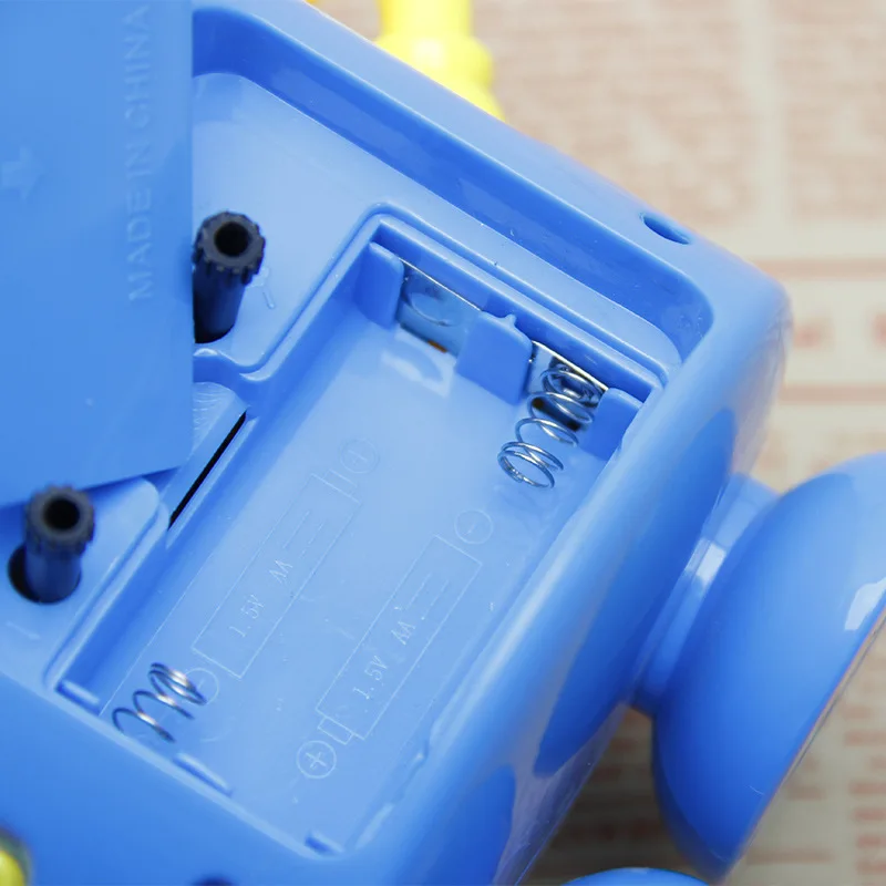 Новый стиль будильник с миньонами часы функцией отключения звука мягсветильник