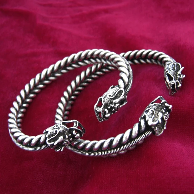 Бесплатная доставка Стильный серебряный Miao браслет и ручной витой провод