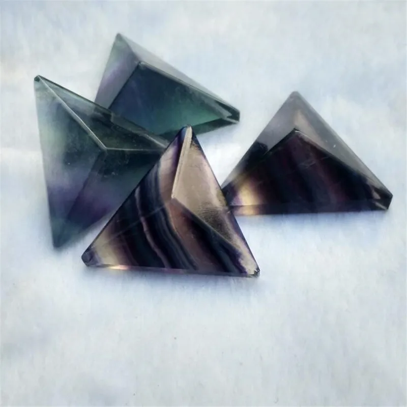 1pcs Natural three-sided fluorite quartz crystal pyramid is healed | Дом и сад